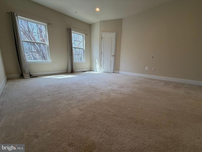 Building Photo - 19461 Dover Cliffs Cir