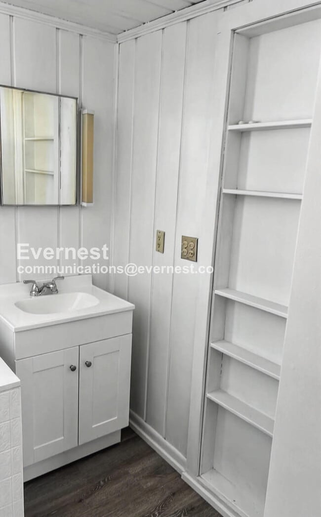 Building Photo - 13520 Shipley Rd