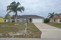 Building Photo - 1759 Santee Ave