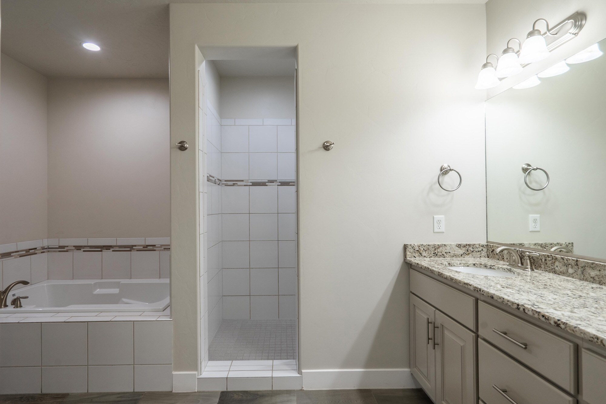 Building Photo - 4254 E Razor Ridge Dr
