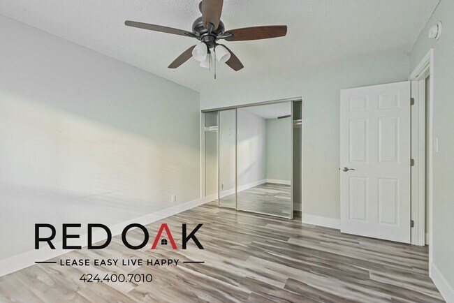 Building Photo - 10562 Haddon Ave
