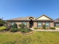 Building Photo - Spacious 4 bedroom 2.5 bath Home for Rent ...