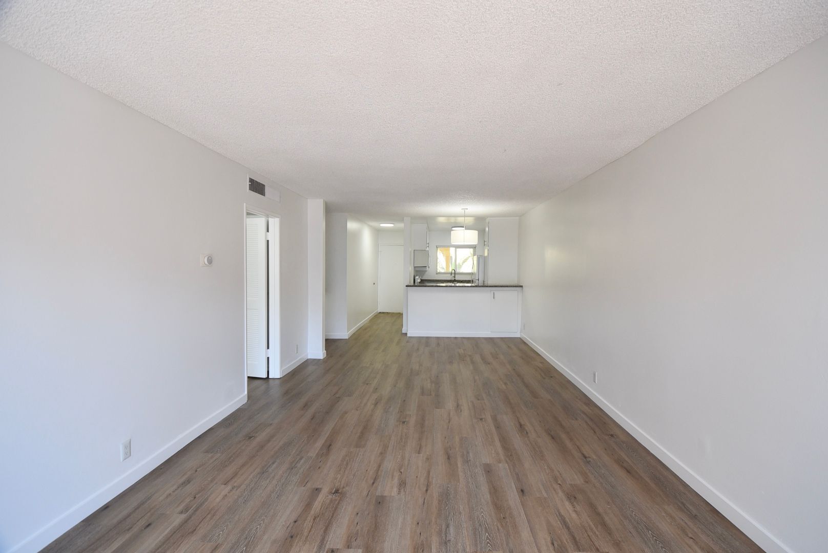 Building Photo - 12245 Chandler Blvd