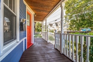 Building Photo - 48 South St