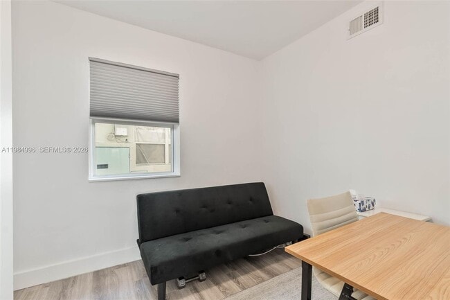 Building Photo - 1275 Marseille Dr