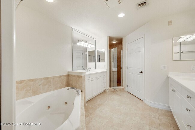 Building Photo - 134 Starboard Ln