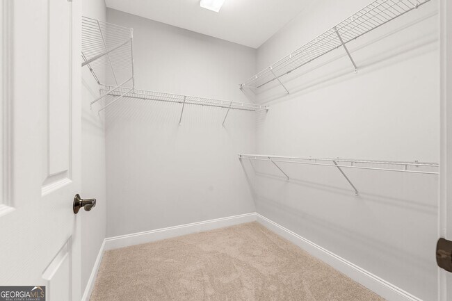 Building Photo - 3329 Rosecliff Trace NE