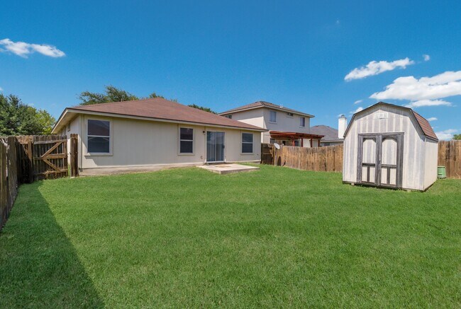 Building Photo - 8410 Sea Rim Dr