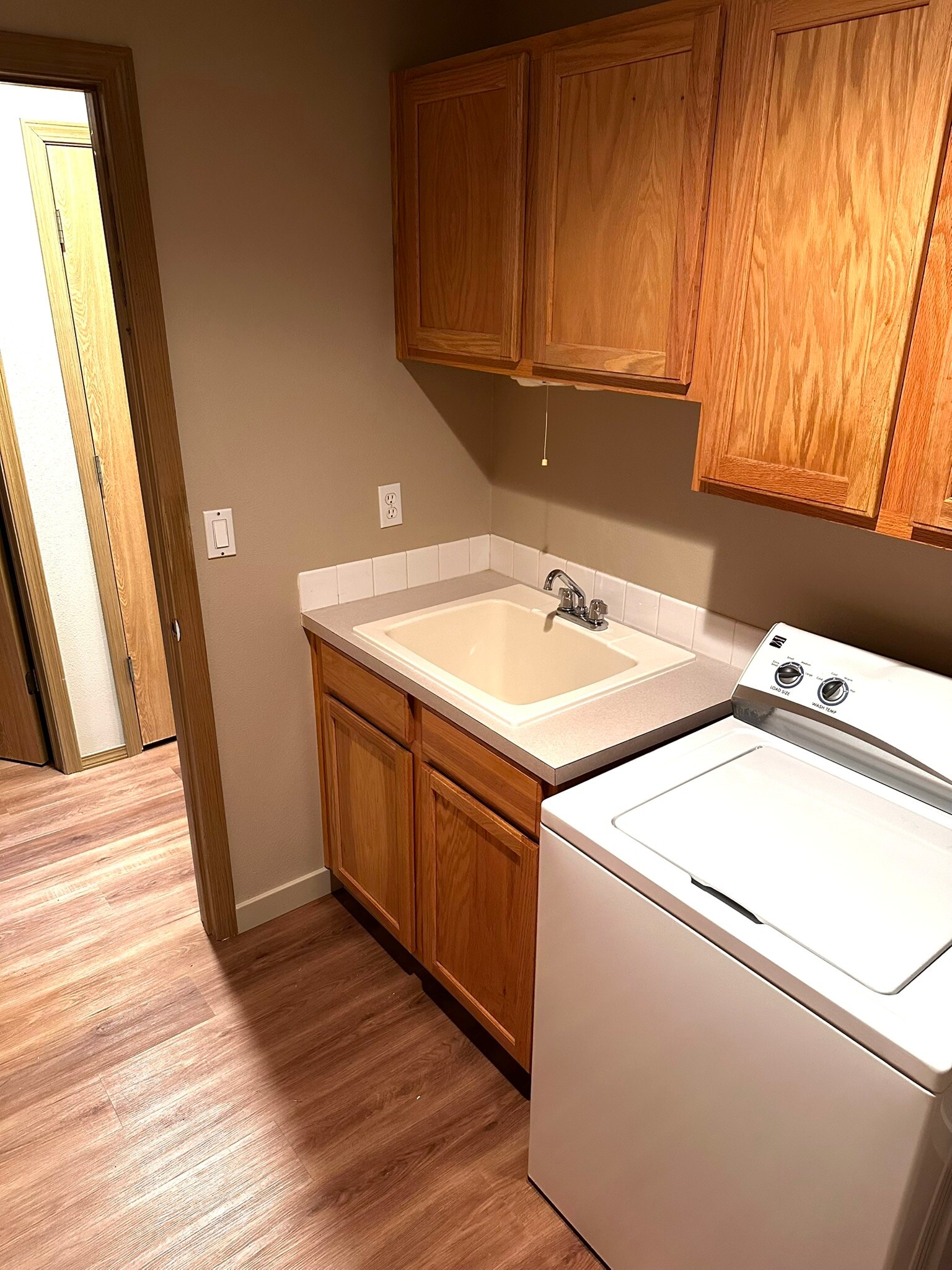 Building Photo - 3312 SE Concord Rd