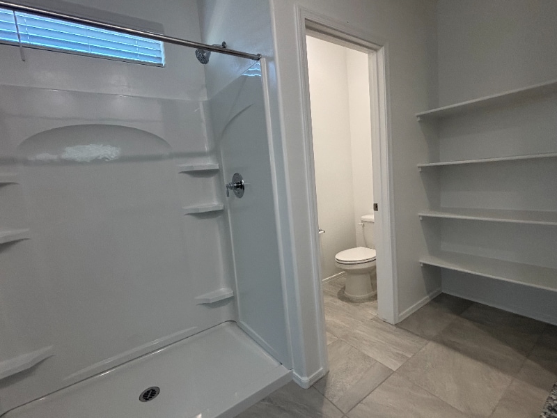 Building Photo - 5084 E Umber Rd