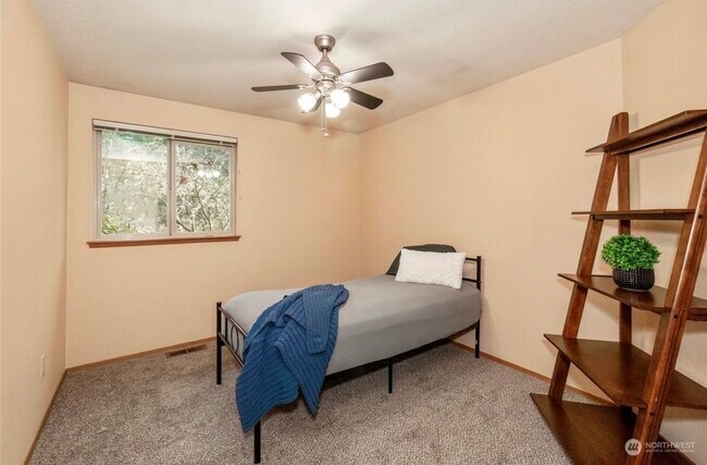Bedroom 1 - 4100 Songbird Ln NW