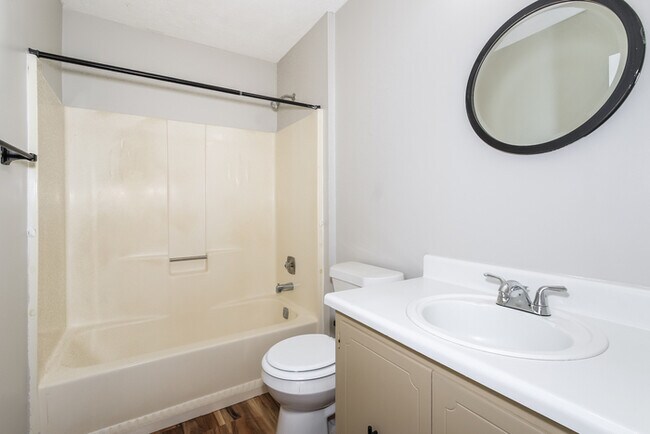 Building Photo - Charming Home in Martinez!