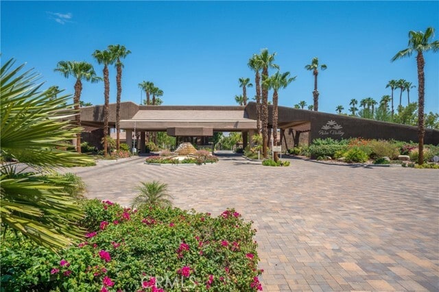 Building Photo - 38921 Wisteria Dr