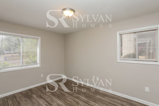 Building Photo - At Last, This Is What You Have Been Searching For!