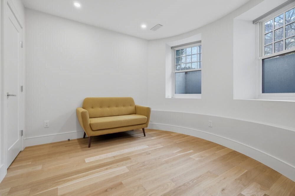 Building Photo - 126 Englewood Ave