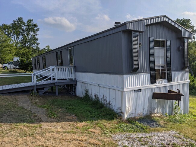 Building Photo - Mountain View Mobile Home Park