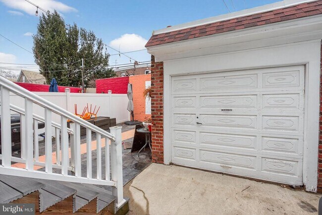 Building Photo - 1120 Haworth St