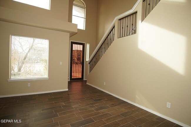 Building Photo - 14375 Whisper Mare Ct