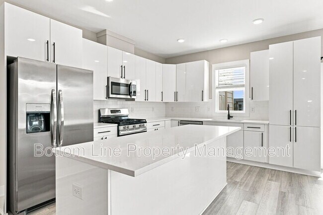Building Photo - 2000 Titanium Rock Rd