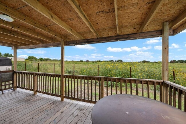 Building Photo - 360 Shady Oaks Dr