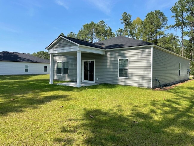 Building Photo - 1031 Harbor Dr