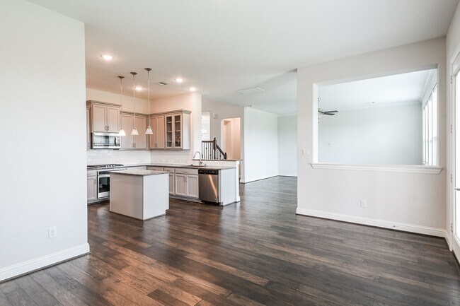 Building Photo - 3802 W Vicksburg Estates Dr