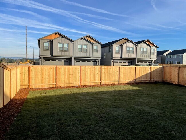 Building Photo - NEWER 4 Bed 2.5 Bath Home! Located near the Ridgefield Outdoor Recreation Center, equestrian faci...