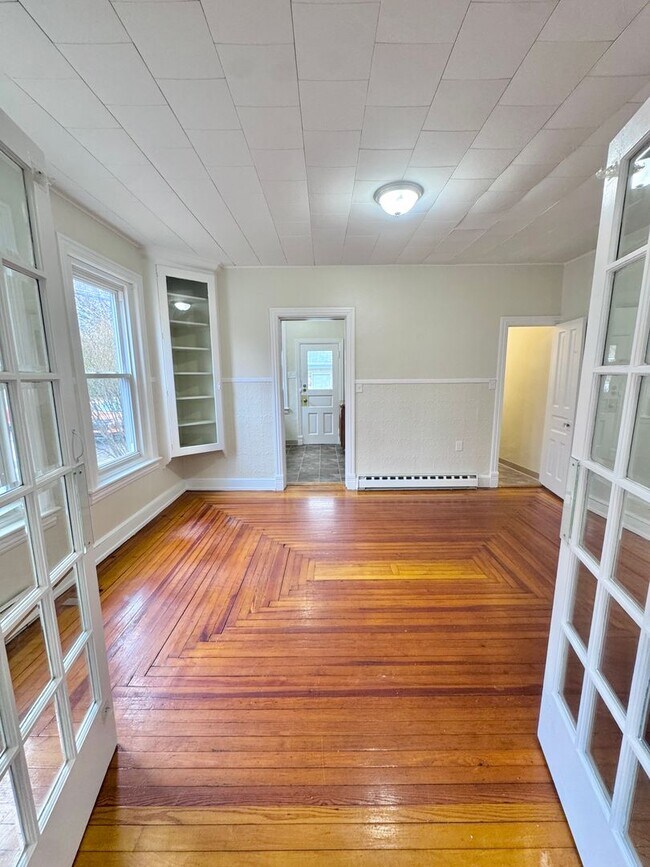 Building Photo - 43 North St