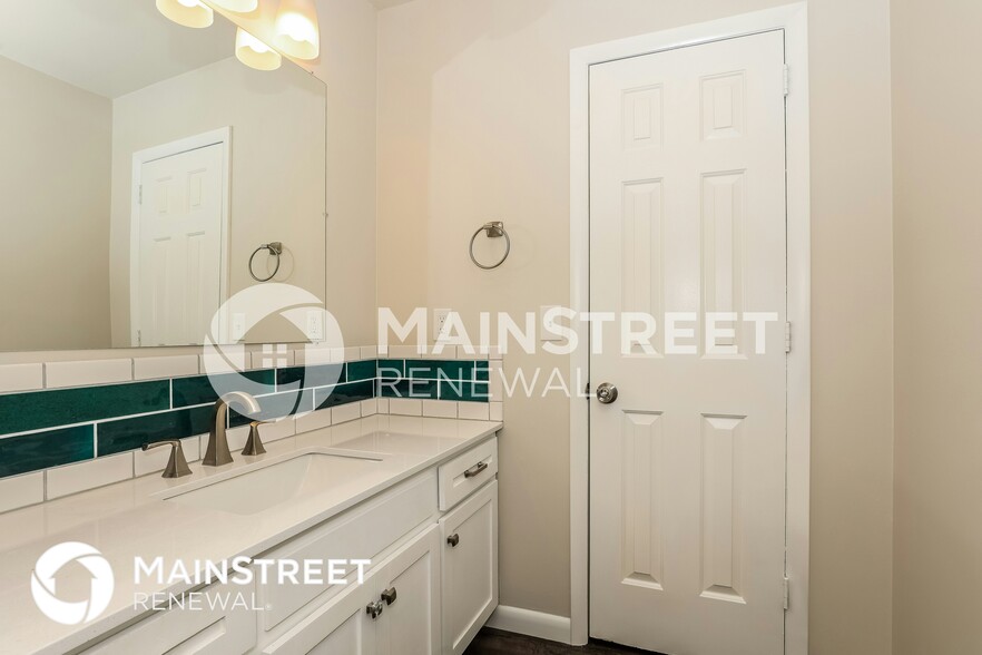 Building Photo - 112 Windward Dr