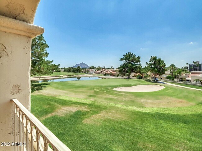 Building Photo - 6125 N 28th Pl