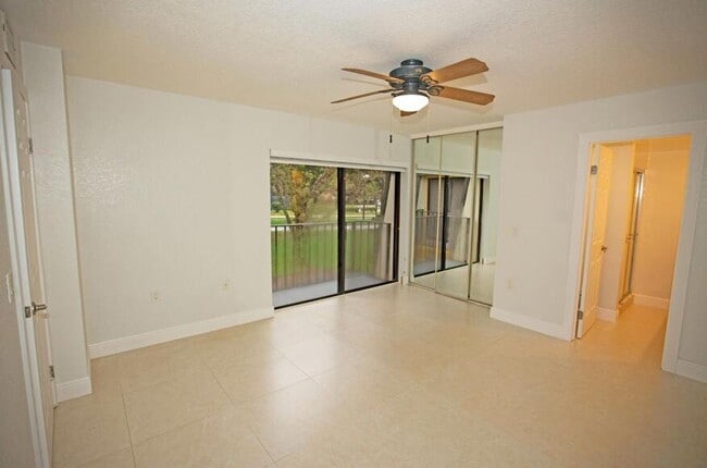 Building Photo - 1917 19th Way