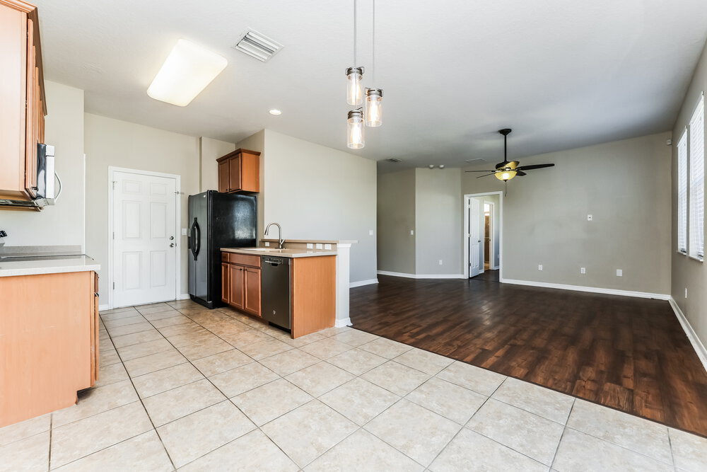 Building Photo - 901 Fern Leaf Dr