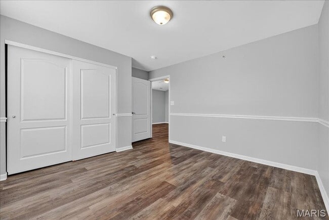Building Photo - MOVE IN READY condo in Lake St. Louis