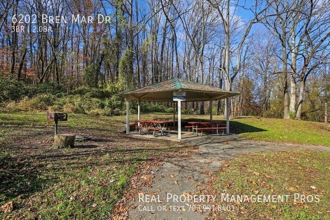 Building Photo - 6202 Bren Mar Dr