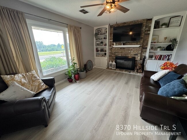 Building Photo - 8370 Hillside Trail S