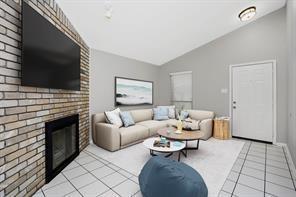 Building Photo - 2740 Countryside Ln