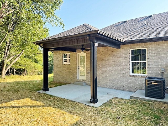 Building Photo - 890 Cumberland Dr