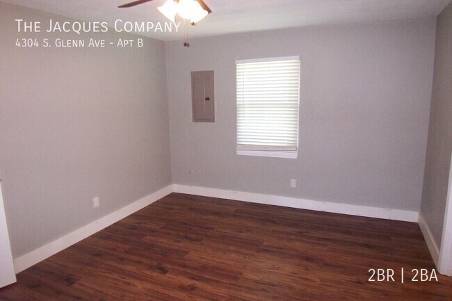Building Photo - 4304 S Glenn Ave