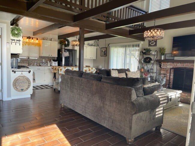 Building Photo - Completely Furnished -   VALLEY FLOOR     ...