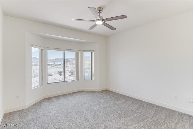 Building Photo - 2084 Tiger Links Dr