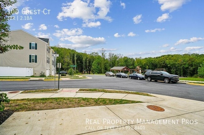 Building Photo - 100 Crest Ct