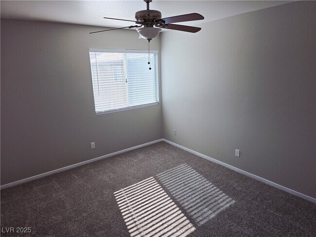 Building Photo - 1113 Lumina Ct