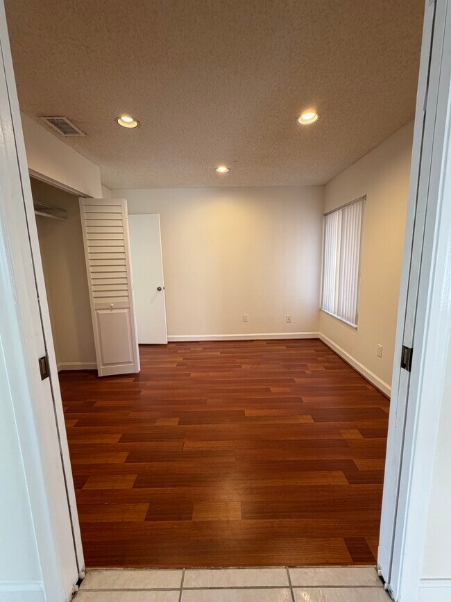 Building Photo - 13261 SW 102nd Terrace