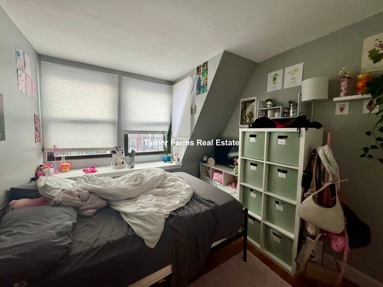 Building Photo - 469 Massachusetts Ave