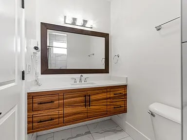 Building Photo - 1173 N 50 E