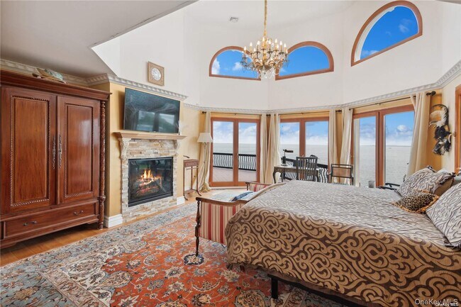 Building Photo - 13 Seatuck Ln