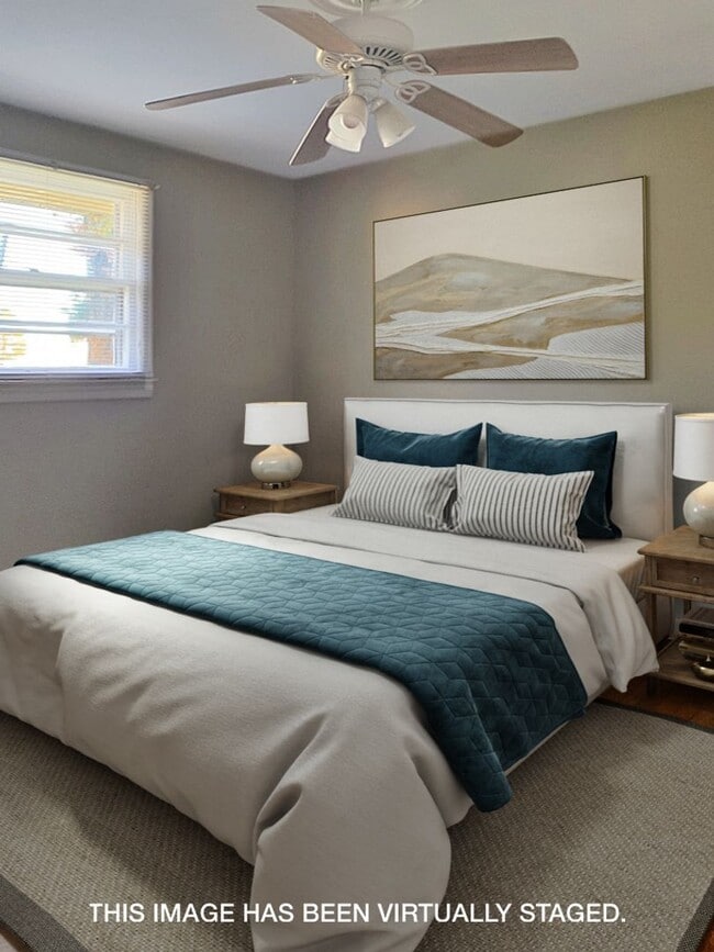 Building Photo - 106 Hackett Ct