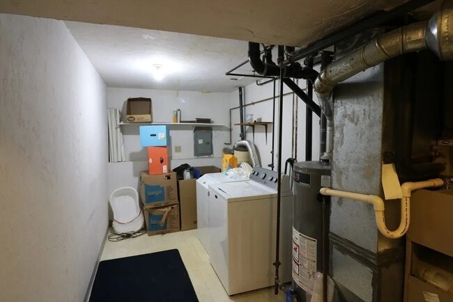 Building Photo - 10 Samoset Rd
