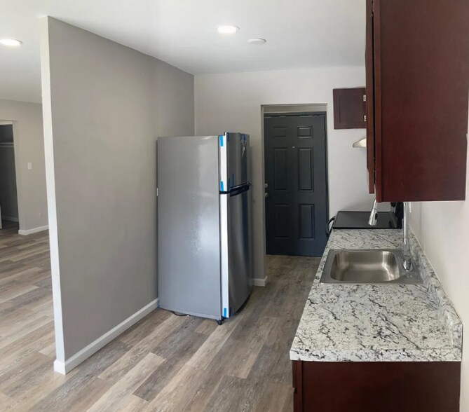 Building Photo - 17500 Euclid Ave