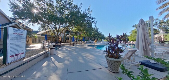 Building Photo - 7667 N Wickham Rd